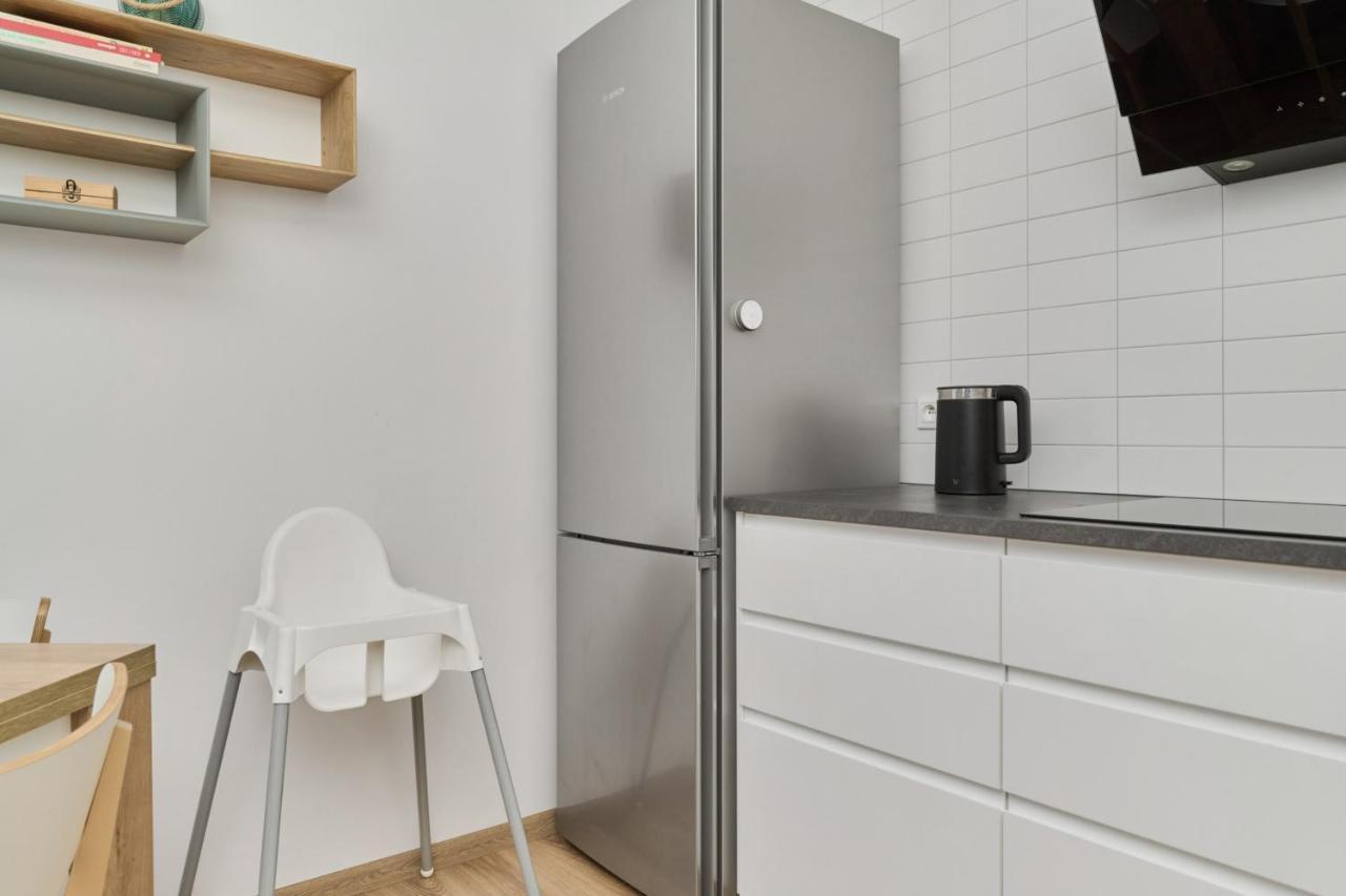 Spacious Apartment With Balcony Near The Slavic Hill Wroclaw By Renters Prestige Kültér fotó